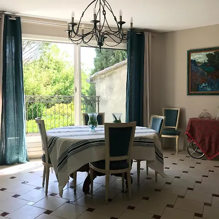 Casa de Férias Thebertisa Valréas