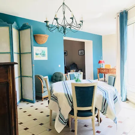 Thebertisa Holiday home Valreas